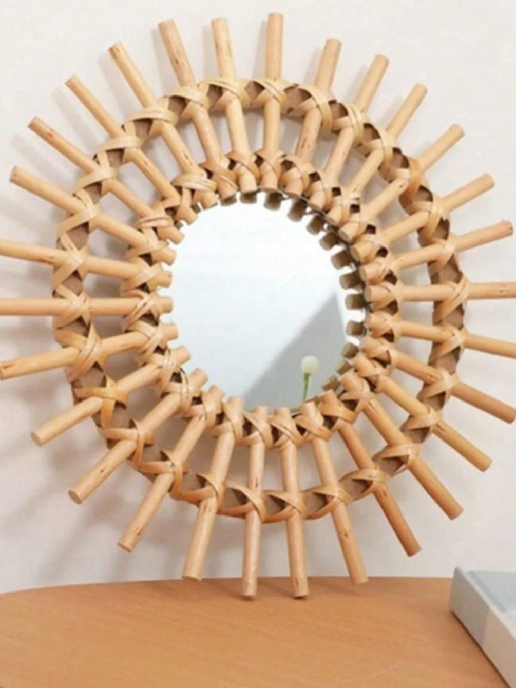 Boho 등나무 벽 거울, 수제 짠 Sunburst 벽 - Rattan Mirror Round 리뷰 및 가격